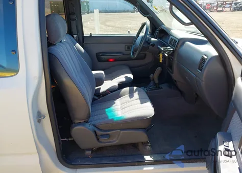 1997 Toyota Tacoma from USA, damaged, VIN 4TAWM72N9VZ293234